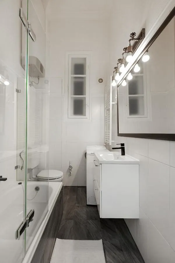 Standard Apartment By Hi5-Relax With Style Studio Budapest