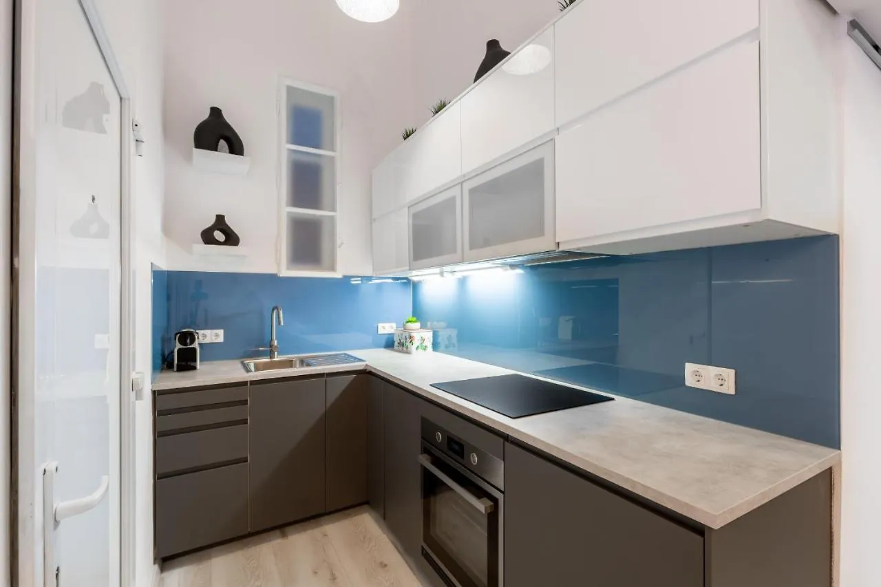 Standard Apartment By Hi5-Relax With Style Studio Budapest